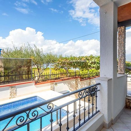 Apartman Iva Slatine Bagian luar foto