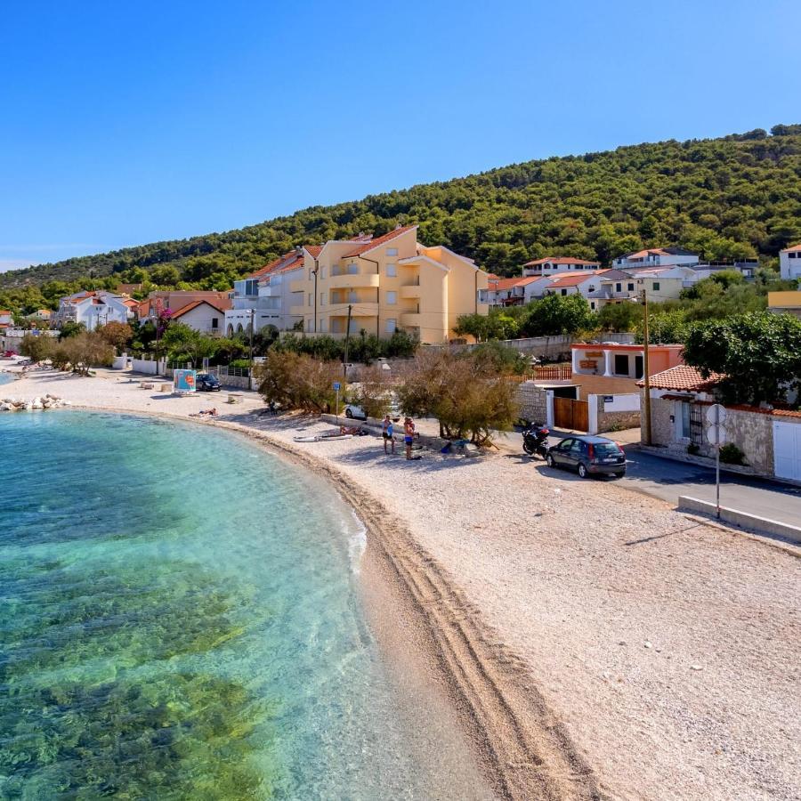 Apartman Iva Slatine Bagian luar foto