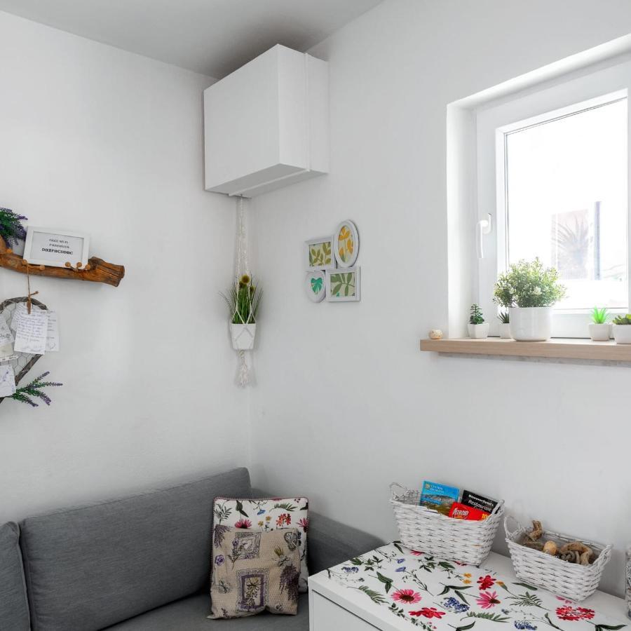 Apartman Iva Slatine Bagian luar foto